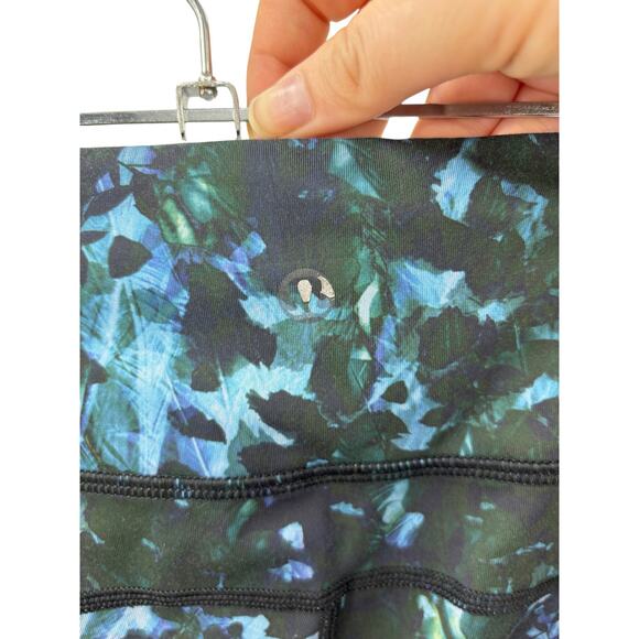 Lululemon Leggings Womens 6 Run Top Speed Crops Floral Backdrop Blue Running - Picture 3 of 4